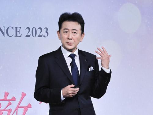 高杉茂男代表取締役　執行役員社長