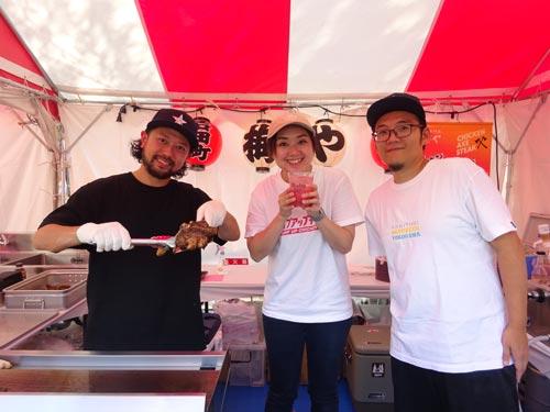 冷凍事業部マネージャー　鳴島聡氏（写真右）