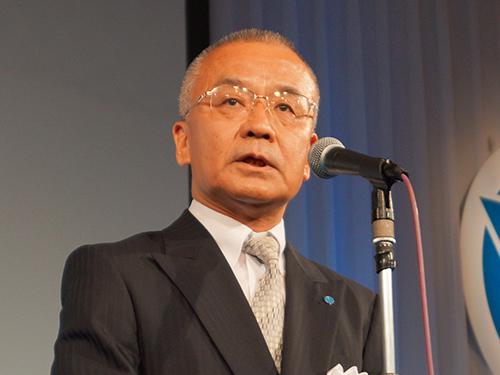 秋山幸夫専務取締役