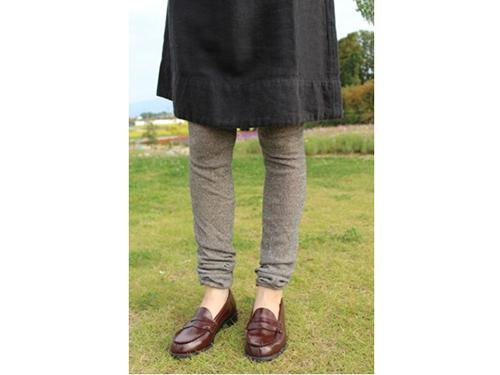 「シルク素材のふんわりレギンス」