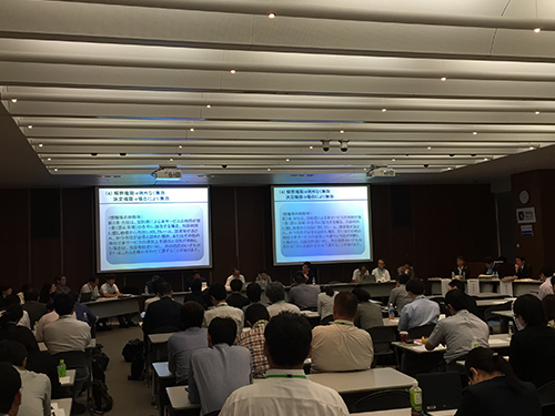 大手企業の法務担当者と消費者庁が合同で開催した説明会のようす