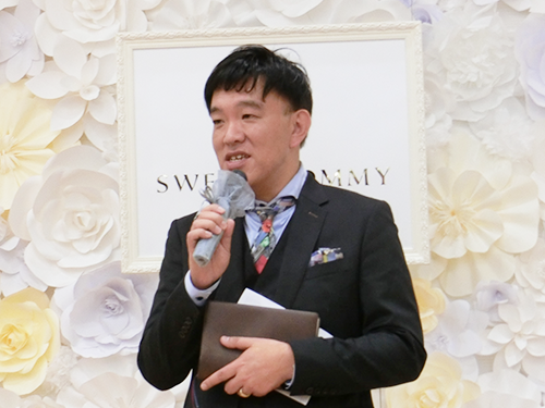 鵜澤光児取締役