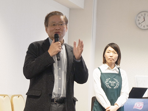 ティーライフの植田社長（写真左）も参加