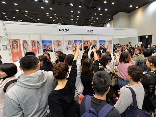 中国人バイヤー1000人以上が参加した