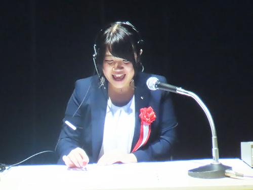 優勝したキューアンドエー・仙台オペレーション部の金谷陽美氏