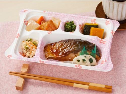 幸たんぱく食の献立例「ぶりの照焼」