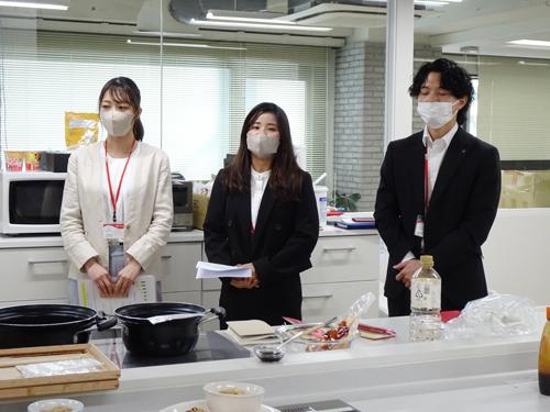 「ヨシケイキッチン！」試食会の様子