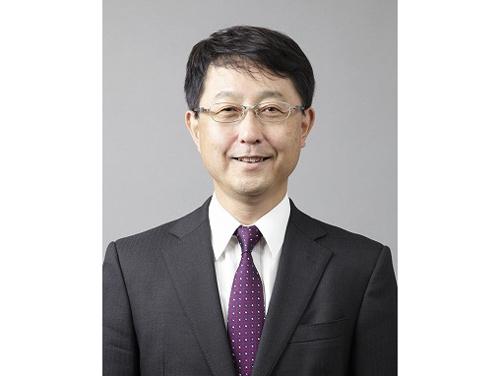 三原康弘氏
