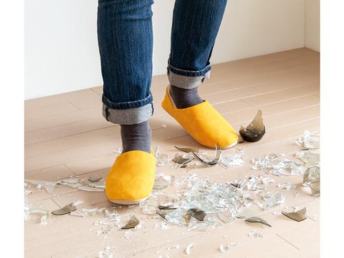 防災ルームシューズ「ITSUMO」