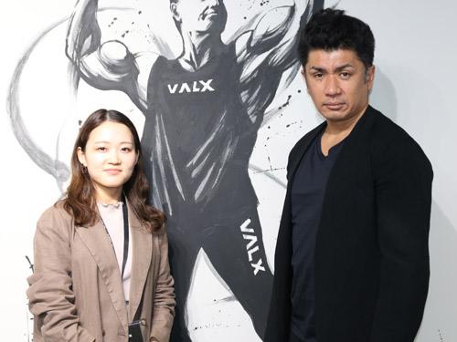 只石昌幸社長（写真右）