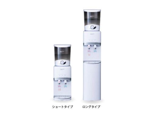 ウォーターサーバー「アクアバンクアドバンス」（ロングタイプ＝写真右＝とショートタイプ）