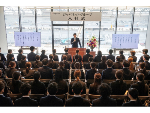 高田社長兼ＣＥＯが新入社員にメッセージ