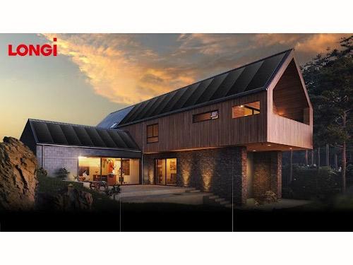 建築物と調和する「オールブラック」