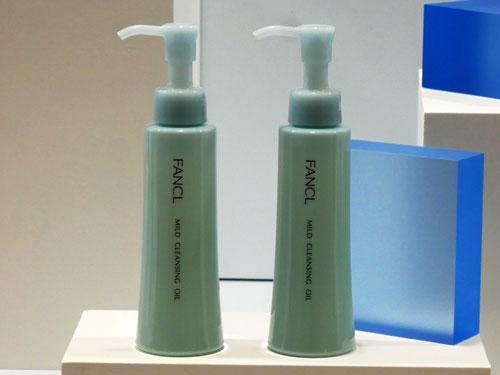 「マイルドクレンジング　オイル」