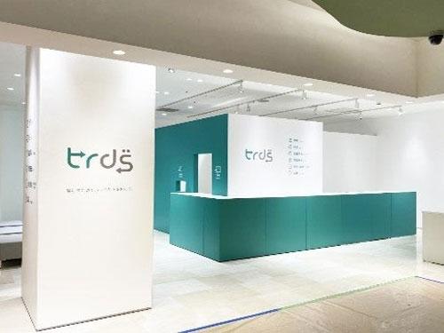 マルイ・モディの店内に設置された「トルダス」のカウンター