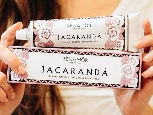 コレクション「ジャカランダ」の商品