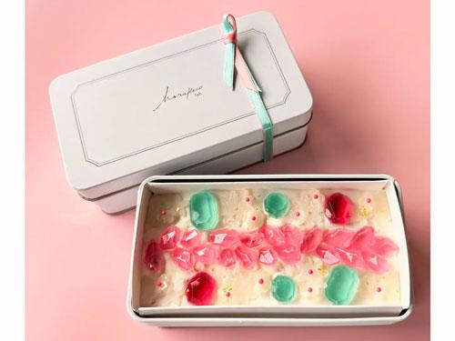 「宝石のカッサータ　ルビー＆エメラルド」