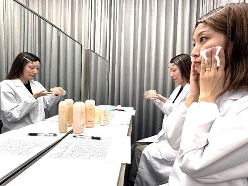 モニターによる使用テストも実施