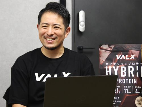 マーケティング課　古賀雅範課長