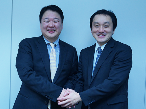 森下竜一教授（写真左）と原浩之副社長（同右）