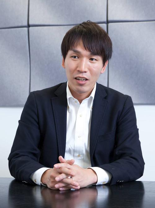 佐川隼人　代表取締役社長