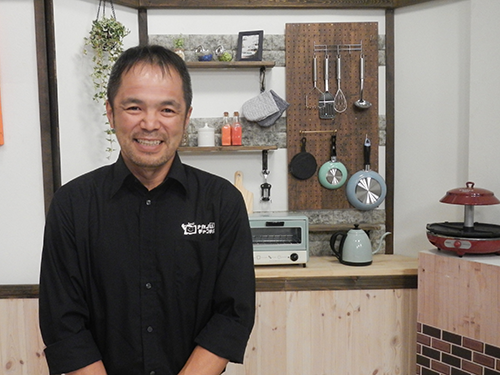 中野よしたか氏