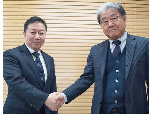 細谷氏（写真右）と園田氏