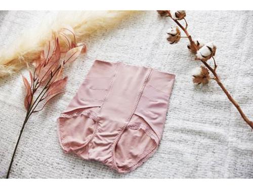 温かい素材を使用し、赤ちゃんを迎えやすい身体作りのサポート